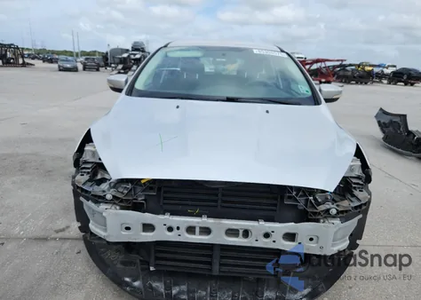 2017 Ford Focus Se из США, поврежденный, VIN 1FADP3K2XHL297937